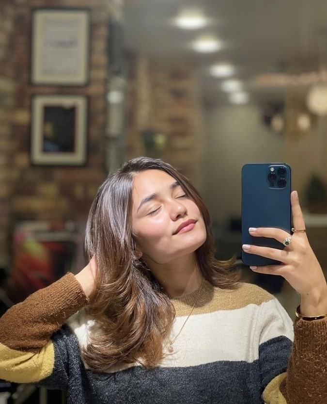 Mirror selfie dp for Instagram (7)
