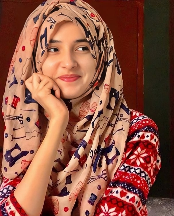 cute hijab girl profile pic simple
