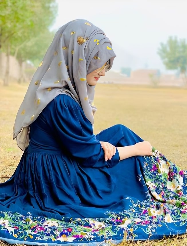 hijab girl hidden face dpz