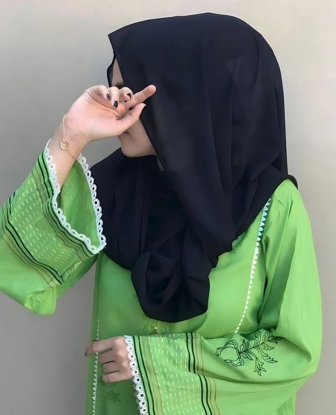 hijab girl hide face pic dp for facebook
